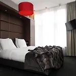 By Bhc بلومِندال